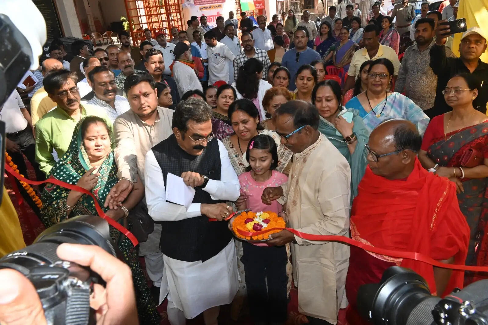 लोक नि जनता की अपेक्षा के अनुरूप विकास के सभी कार्य होंगे पूरे-मंत्री राकेश सिंह