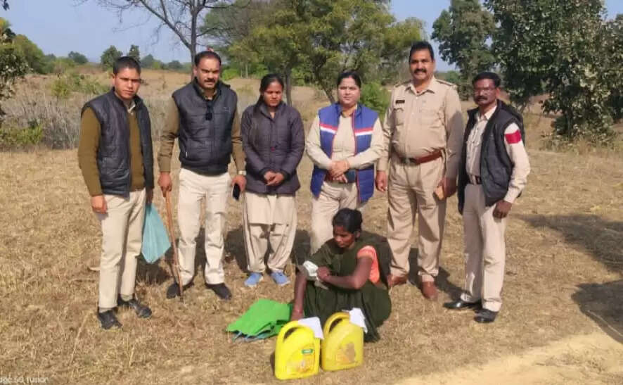 कोरिया: अवैध शराब पर आबकारी विभाग की सख्ती, चार विक्रेताओं को भेजा गया जेल