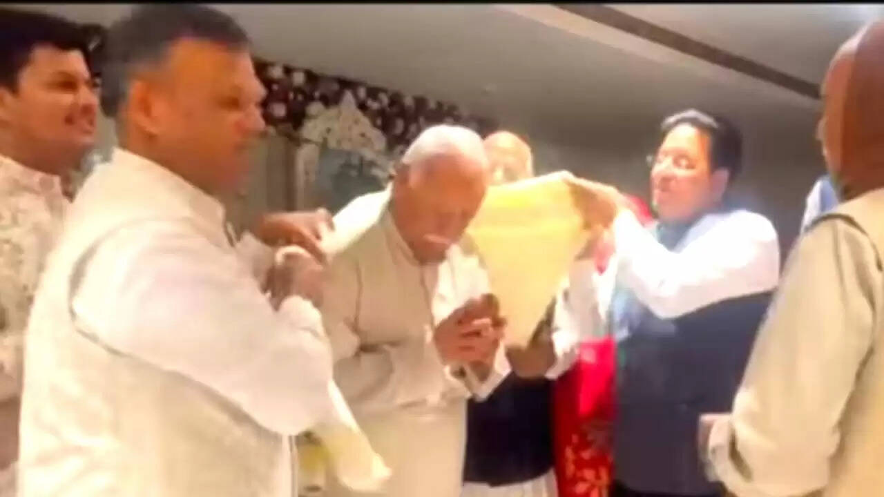 भीलवाड़ा पहुंचे आरएसएस सरसंघचालक मोहन भागवत, विवाह समारोह में शामिल हुए