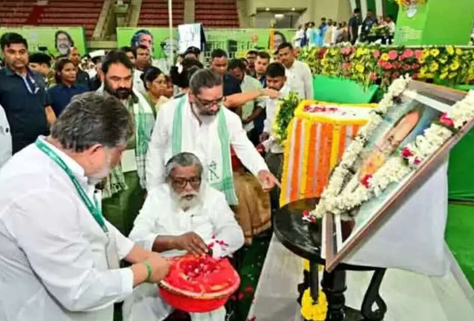 झामुमो अधिवेशन में बोले मुख्यमंत्री, झारखंड न कभी डरा, न कभी झुका