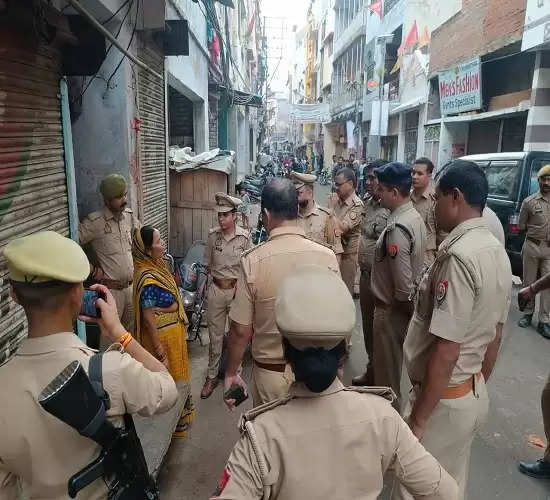 करोड़ों की जमीन मामले में कोतवाली पुलिस ने जांच में आए 6 लाेगाें की तलाश में दी दबिश