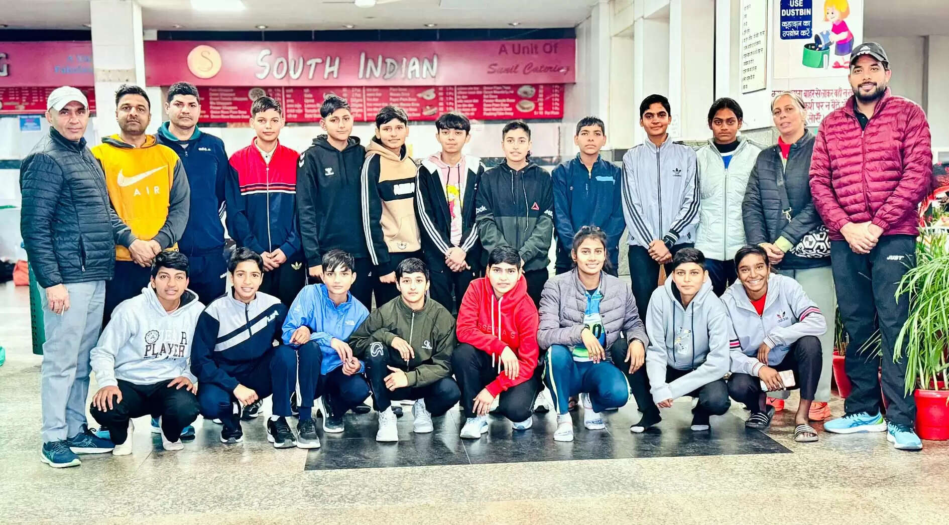 हिसार : नेशनल स्कूल गेम्स अंडर-17 के लिए हरियाणा हैंडबॉल टीमें तेलंगाना रवाना