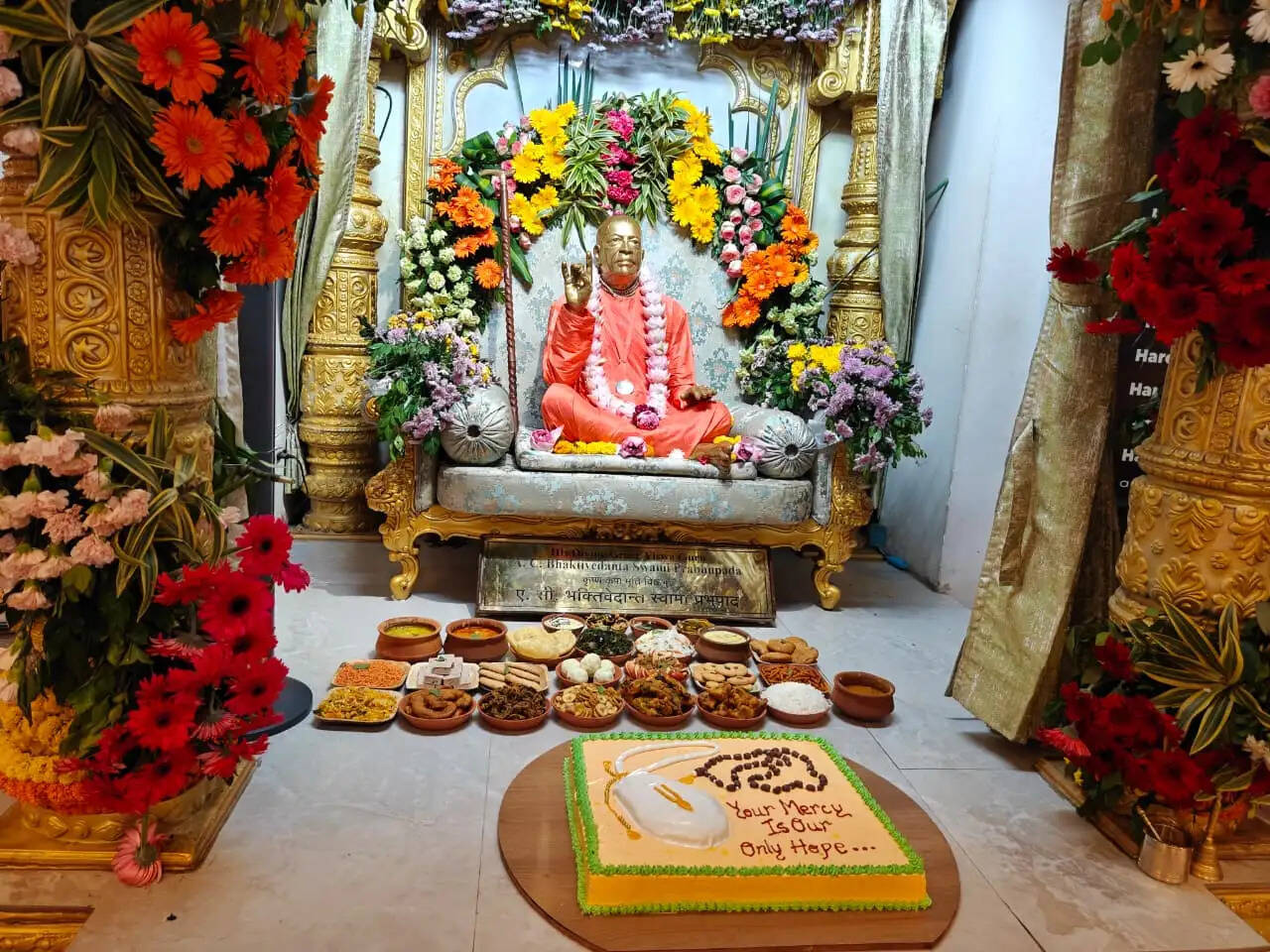 नंदोत्सव में उमड़ा आस्था का सैलाब: गोविंद देव जी की शोभायात्रा में झांकियों का आकर्षण