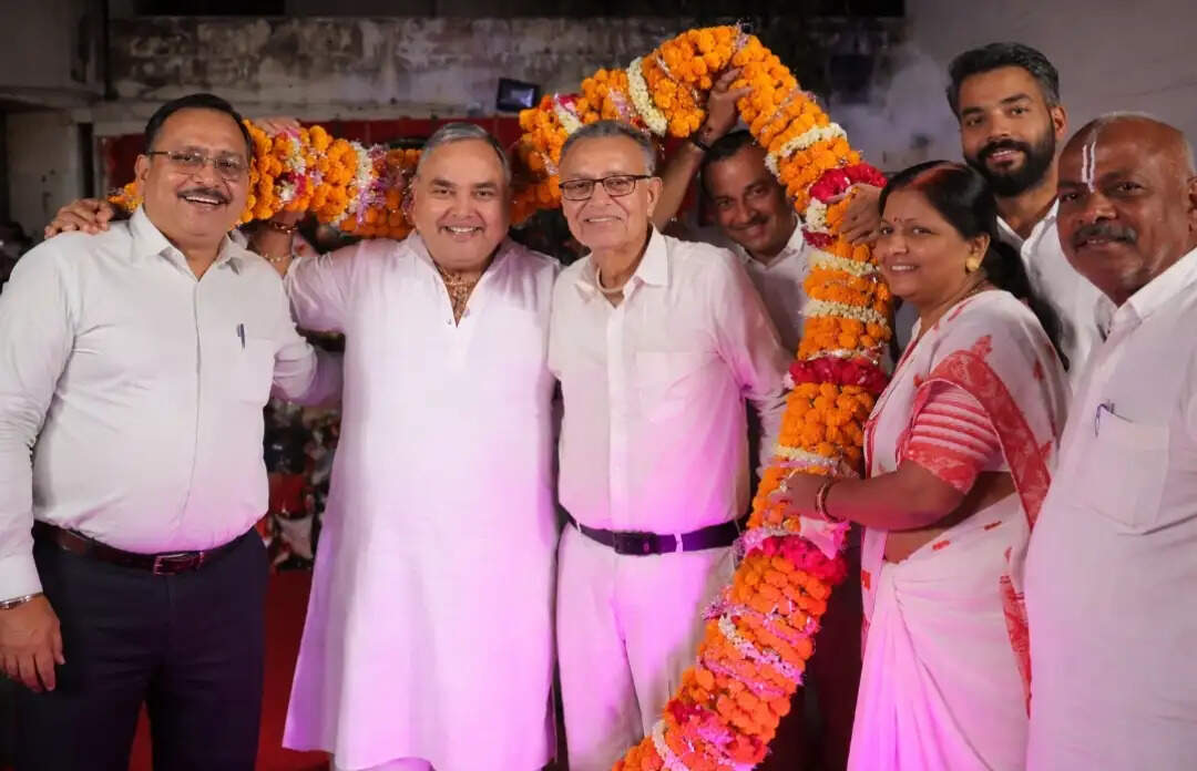 राम कृपा में संत समागम, कृष्ण रासलीला से भक्ति में डूबे श्रद्धालु