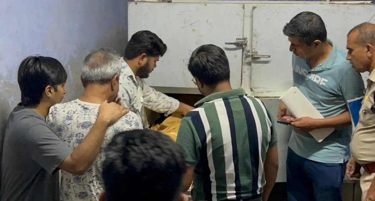 हांसी में महिला मित्र विवाद में शोरूम मैनेजर की हत्या