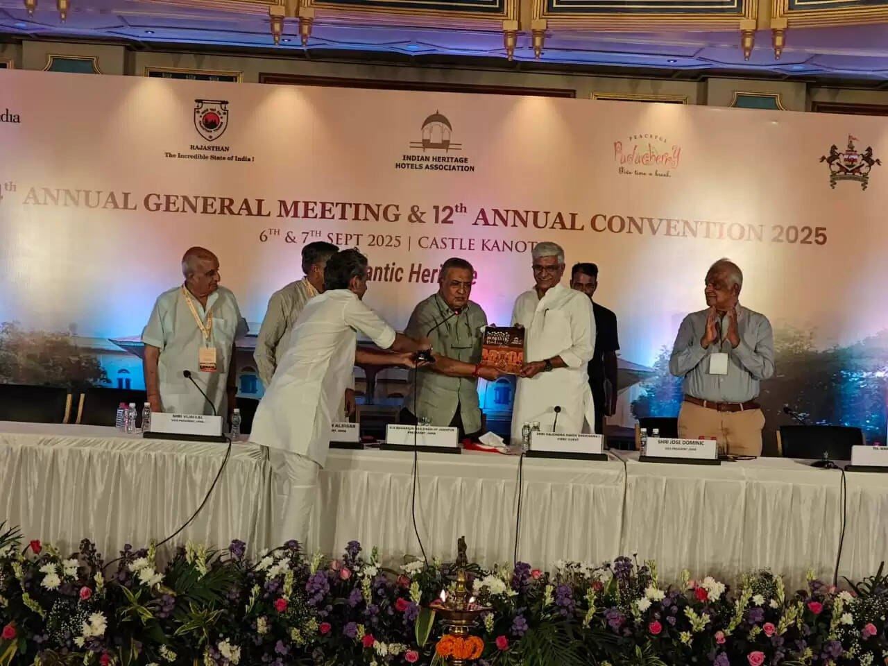 हेरिटेज होटल्स सिर्फ व्यवसाय नहीं, बल्कि अतीत और वर्तमान के बीच सेतु :&nbsp; शेखावत