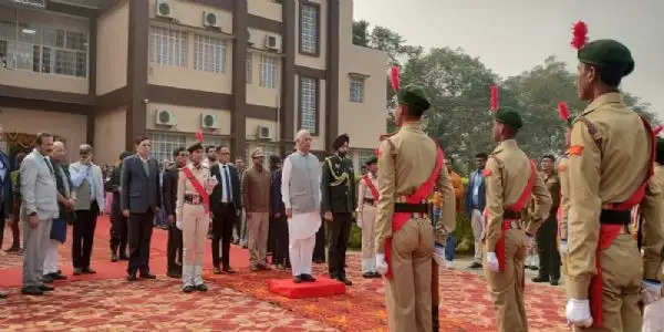 यूनिवर्सिटी में बजट के लिए दो बार बैठक एवं कम से कम एक सौ शोध प्रतिवर्ष हों:राज्यपाल