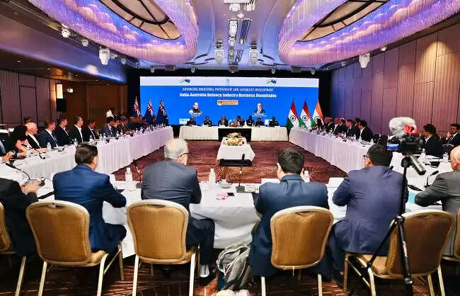 ऑस्ट्रेलिया के साथ रक्षा संबंध और रणनीतिक साझेदारी महत्वपूर्ण मोड़ पर : रक्षा मंत्री