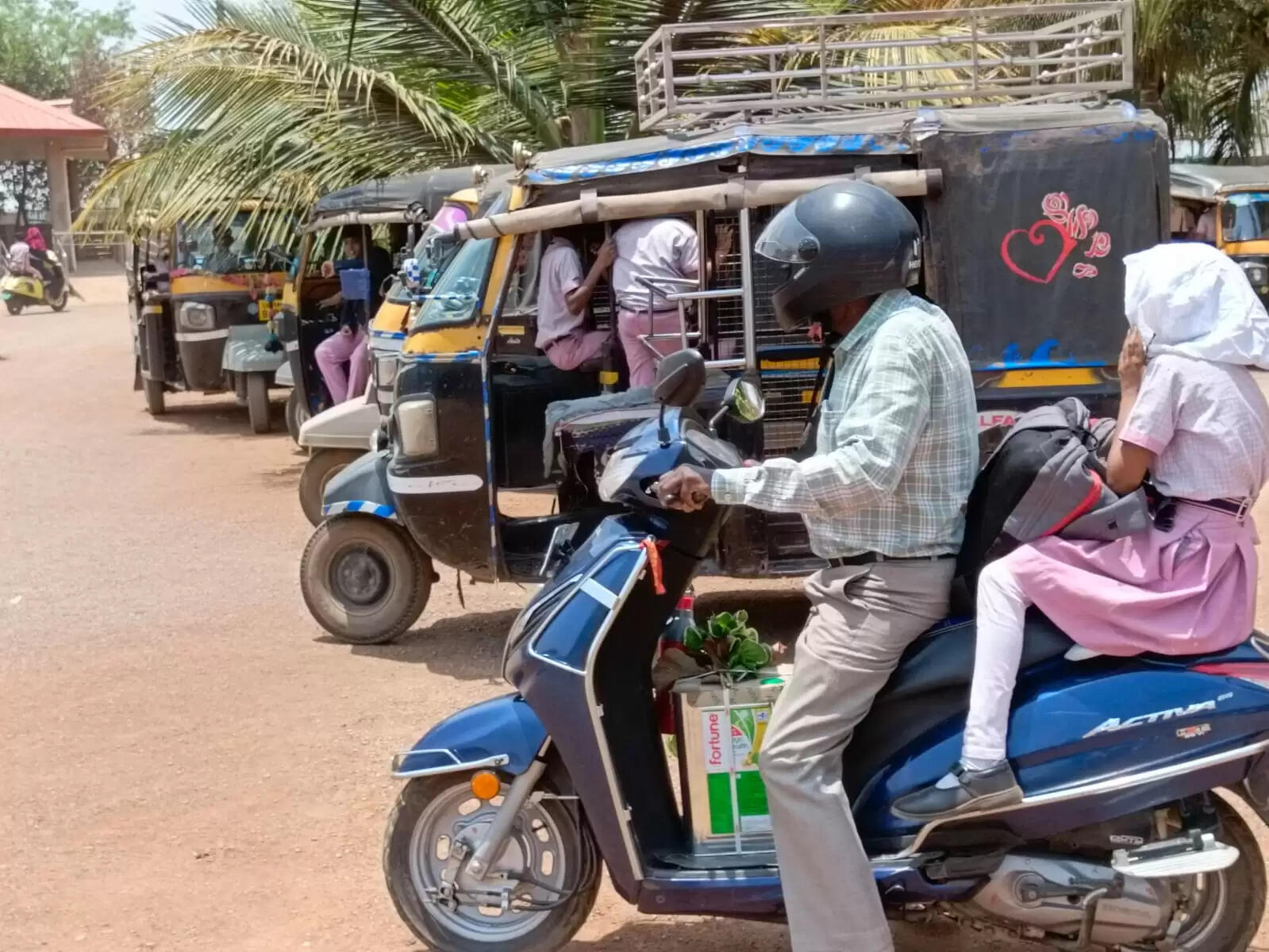 दिन का तापमान बढ़ने से जनजीवन अस्त-व्यस्त, लोग हलकान