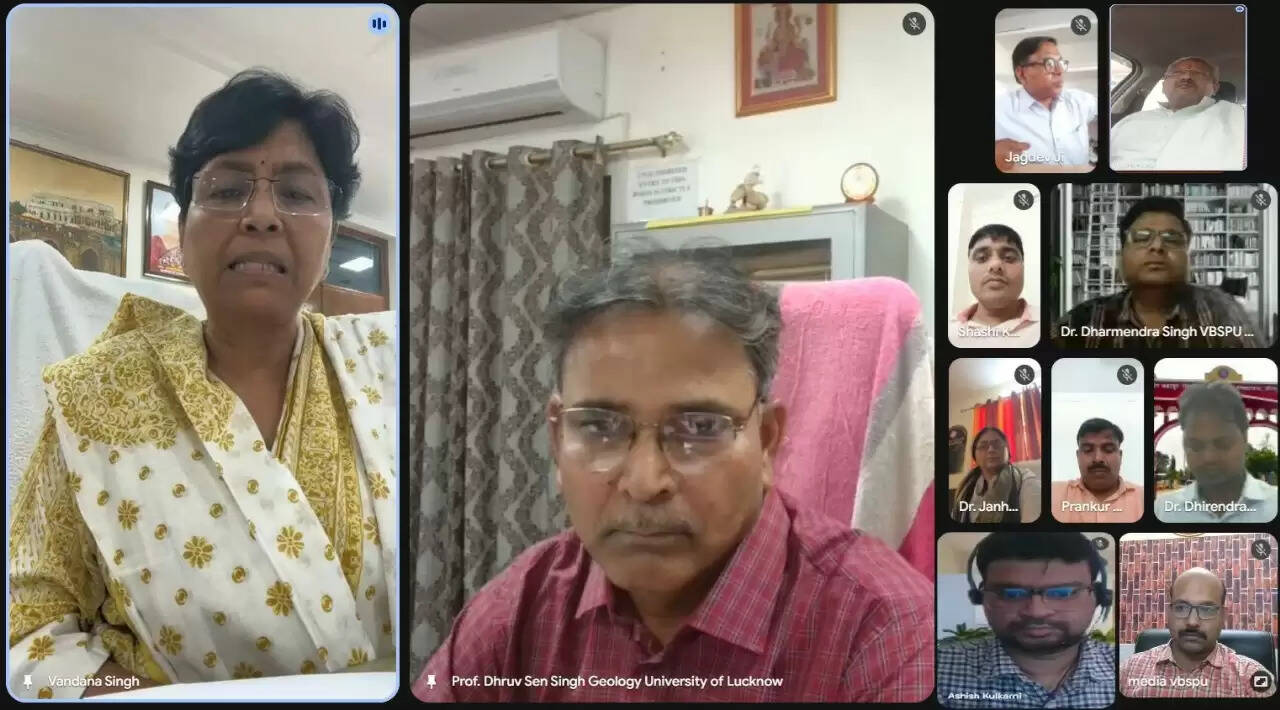 पृथ्वी की रक्षा करना हमारा नैतिक कर्तव्य : प्रो. ध्रुवसेन सिंह