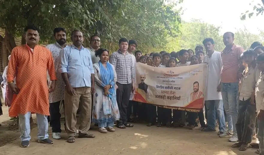 नूंह : नुक्कड़ नाटकों के जरिए सेवा, समर्पण और राष्ट्रहित का संदेश