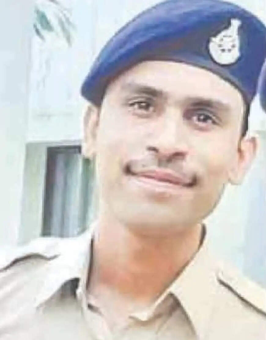 जबलपुर : आरक्षक की क्रिकेट मैच खेलते समय मौत