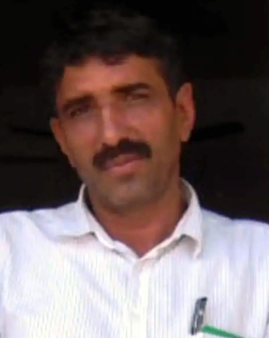 हांसी : जलती बस से सवारियों को बचाने में लगा रहा एएसआई सुनील