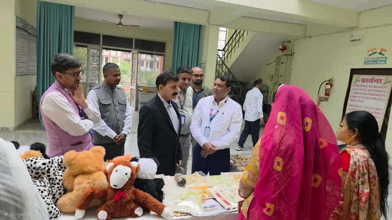 ग्रामीण युवाओं एवं महिलाओं को आत्मनिर्भर बनाने के लिए नाबार्ड के प्रयासों की सराहना