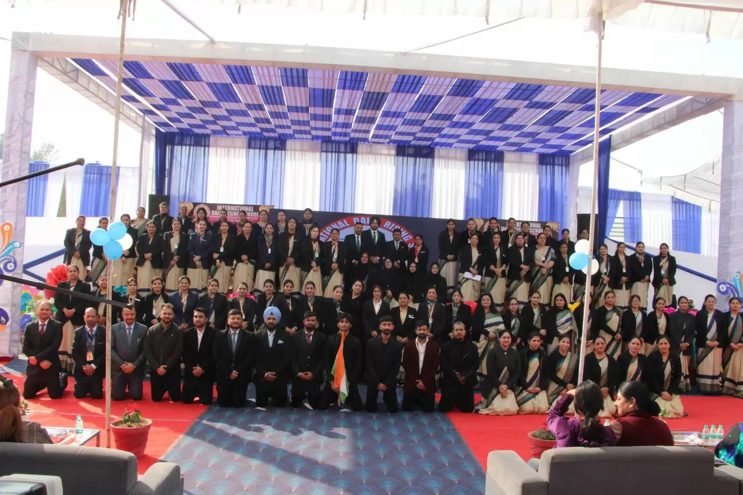 इंटरनेशनल डेली राइजिंग स्कूल ने वार्षिक दिवस गर्व से मनाया