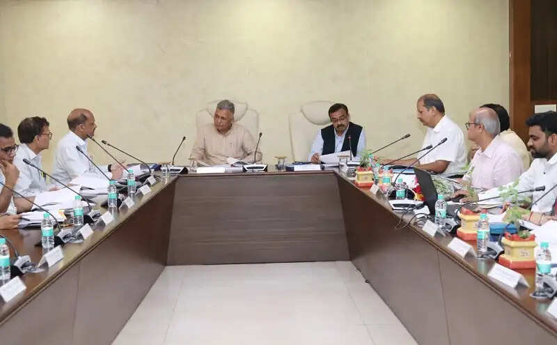 MP: उच्च शिक्षा उत्कृष्टता संस्थान भोपाल की सामान्य परिषद की बैठक संपन्न