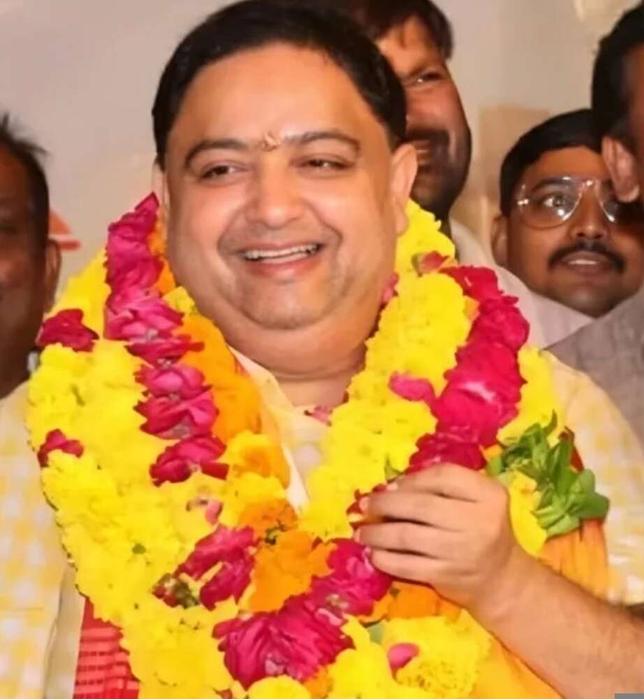 बिठूर नगर पंचायत में भाजपा का परचम, उप चुनाव में चेयरमैन पद पर राणा समरेंद्र सिंह 2483 वोट से जीते