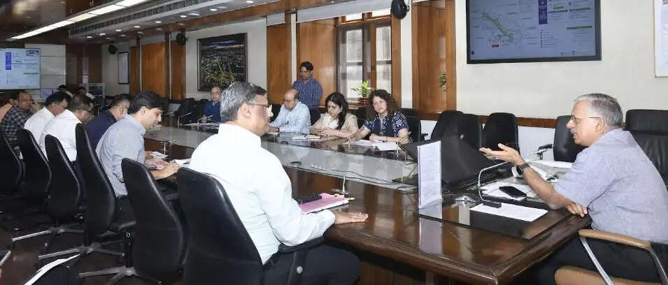 गोरखपुर के धुरियापार में विकसित होगा आधुनिक औद्योगिक क्षेत्र
