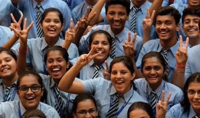 सीबीएसई 10वीं बोर्ड का परिणाम जारी, देशभर में 13वें स्थान पर रहा भोपाल रीजन