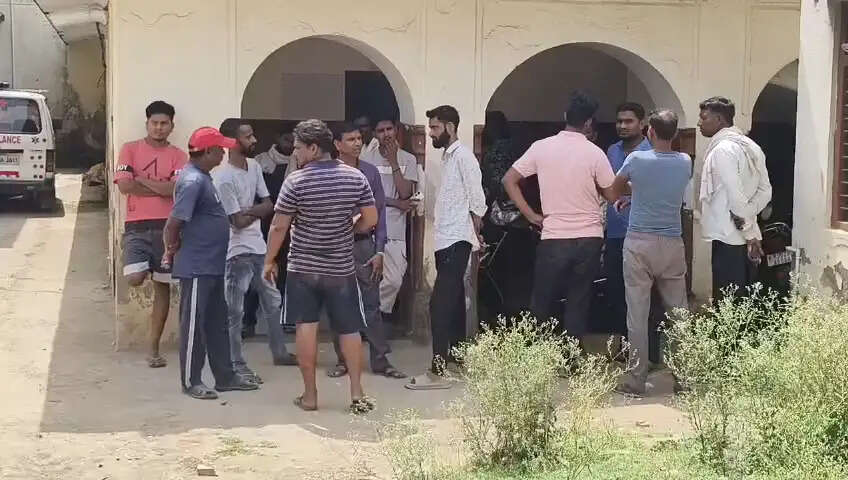 वंदे भारत ट्रेन की चपेट में आने से अलवर में युवक की मौत, बाजार से घर लौटते समय हुआ हादसा