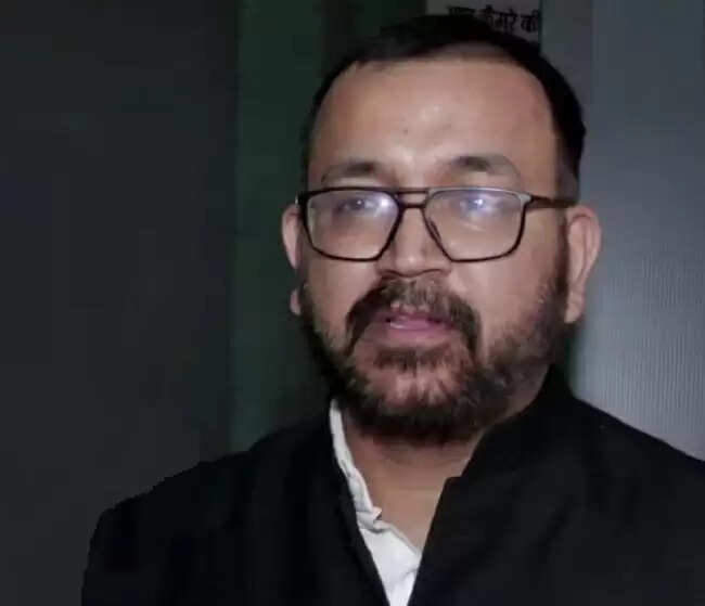 मध्य प्रदेश के स्टेट टाइगर स्ट्राइक फोर्स के रितेश सरोठिया को मिला अंतरराष्ट्रीय अवॉर्ड