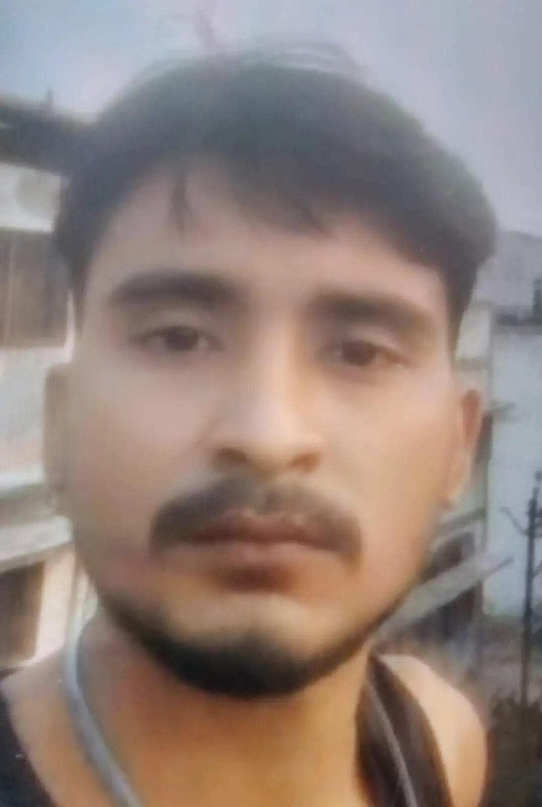 यमुना नदी में युवक की नहाते समय डूबने से मौत