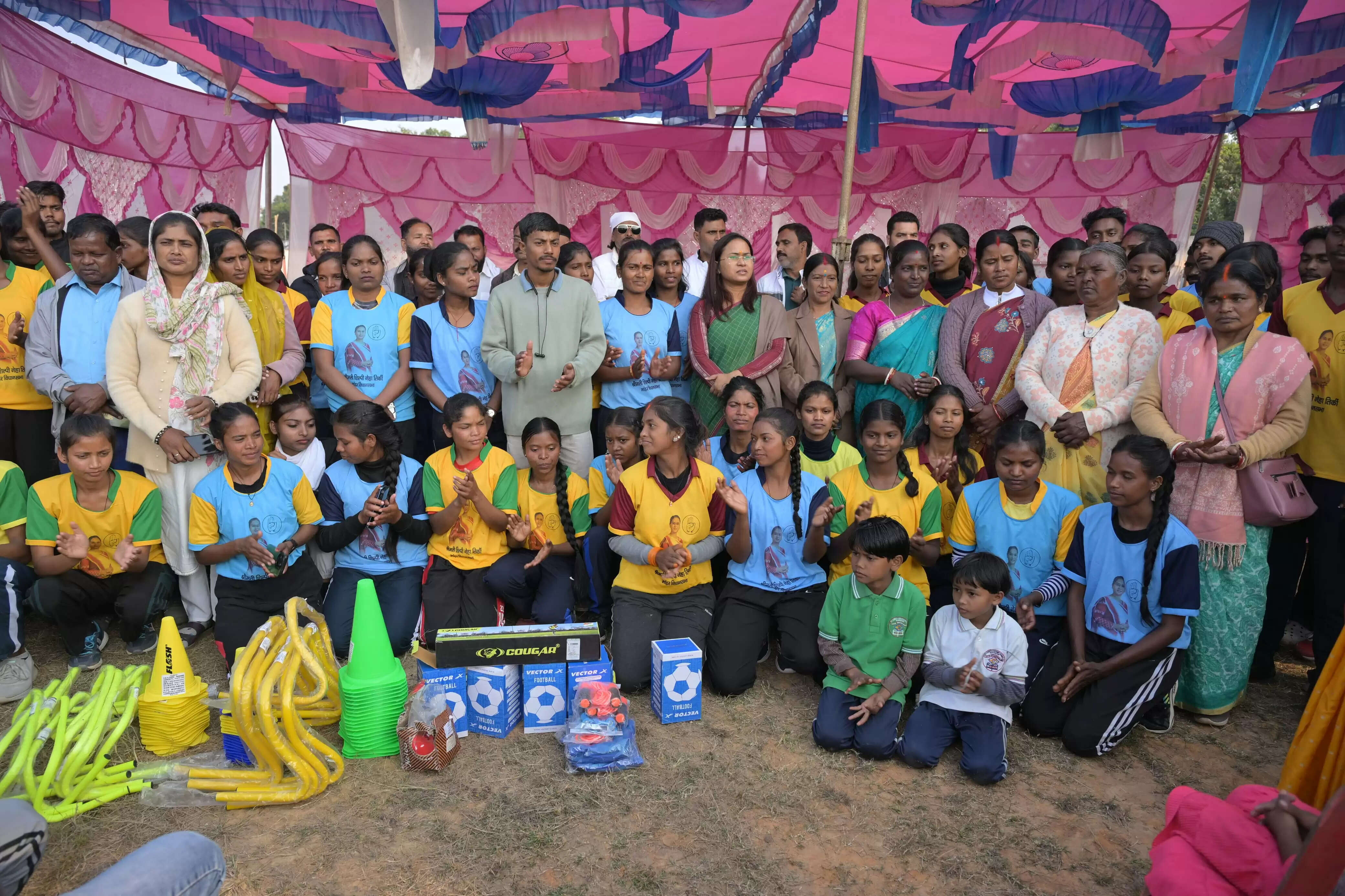 शि‍ल्पी तिर्की ने किया शहीद शेख भिखारी स्टेडियम का उदघाटन