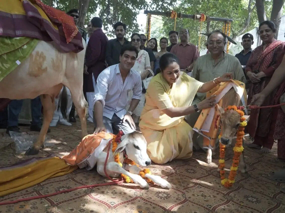 हरेवली गौशाला के भवन व 45 किलो वाट के सौर ऊर्जा संयंत्र का लोकार्पण