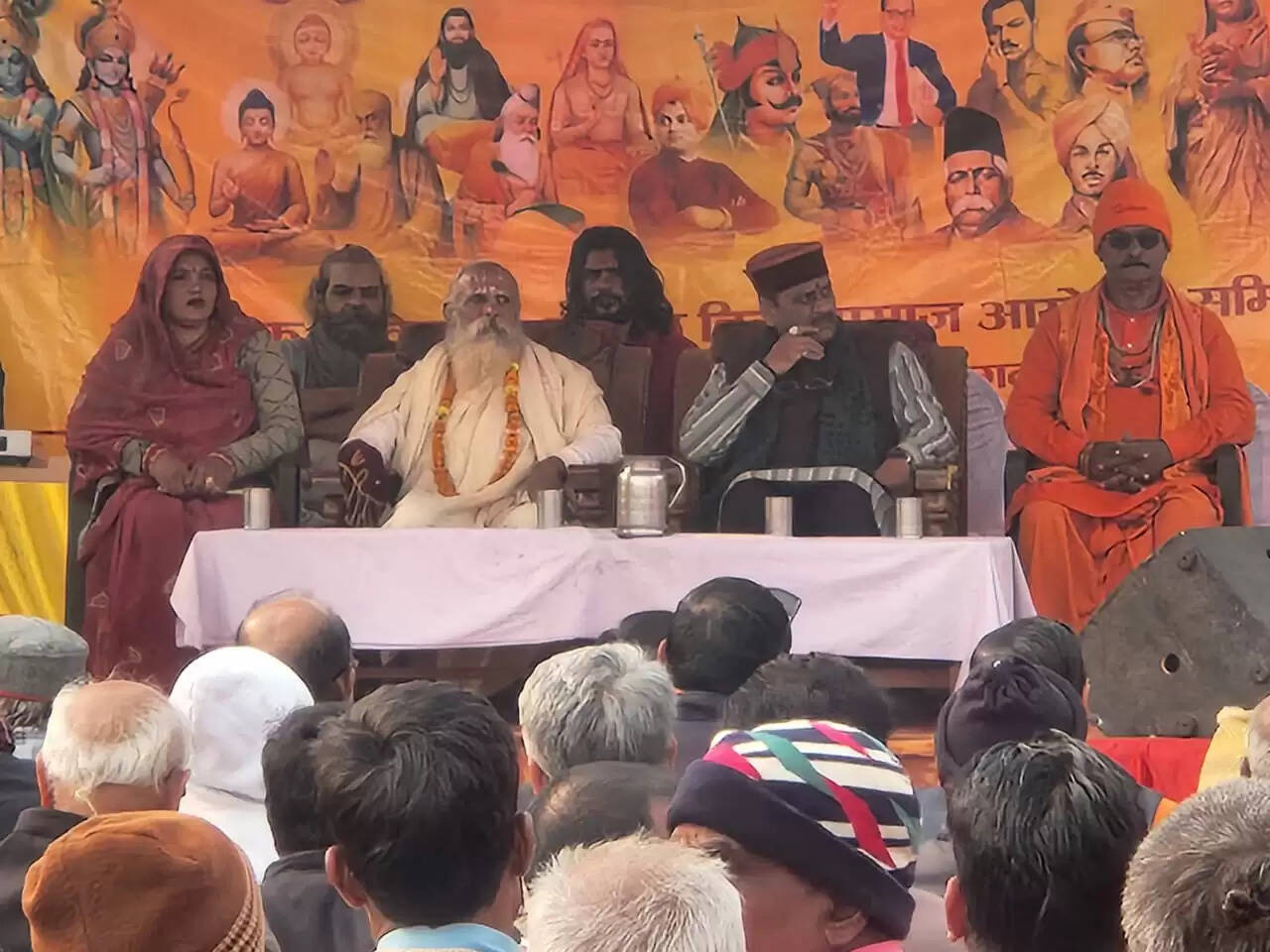 दुनिया को सुख शान्ति का संदेश देकर सुरक्षा प्रदान करने वाला एकमात्र धर्म सनातन : अनिल