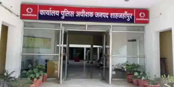 एसपी ने पीआरओ सहित 9 निरीक्षकों व 6 उपनिरीक्षकों को किया इधर से उधर