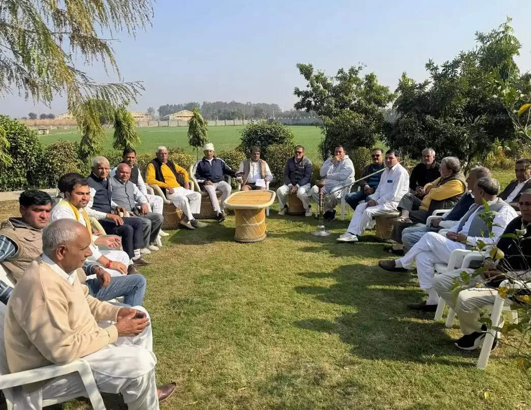 पानीपत: पूर्व सांसद बृजेंद् सिंह की सद्भाव यात्रा को लेकर इसराना में बनाई रणनीति