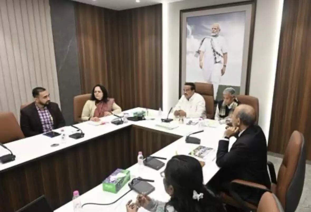 जलशक्ति मंत्री पाटिल ने समुदाय आधारित मल कीचड़ प्रबंधन मॉडलों की सराहना की