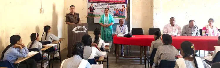 बच्चों को बताए सुरक्षा के कानूनी अधिकार, साइबर अपराधों के प्रति भी किया जागरूक