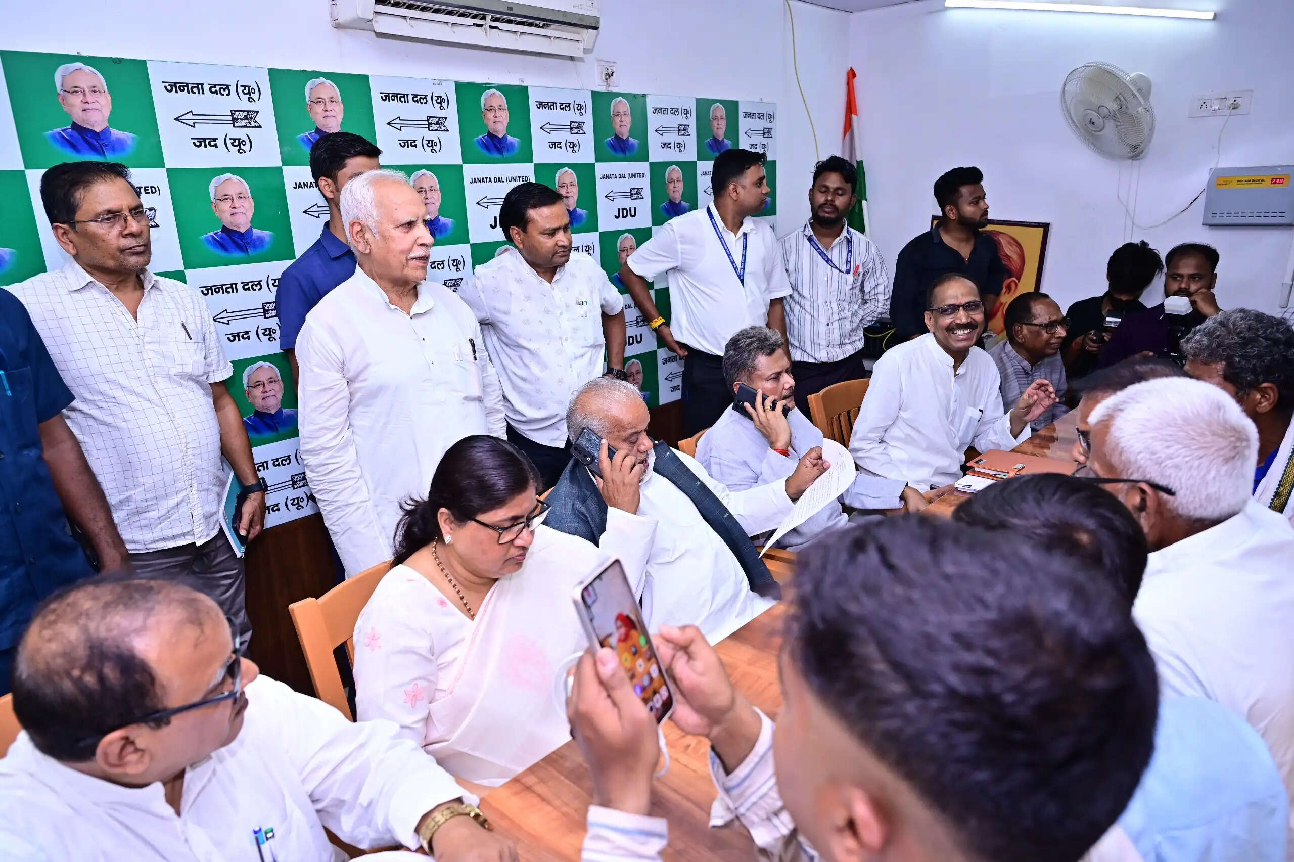आम जनता के दिलों में बसे हैं नीतीश, उनके विषय में अनर्गल टिप्पणी स्वीकार नहीं: लेसी सिंह