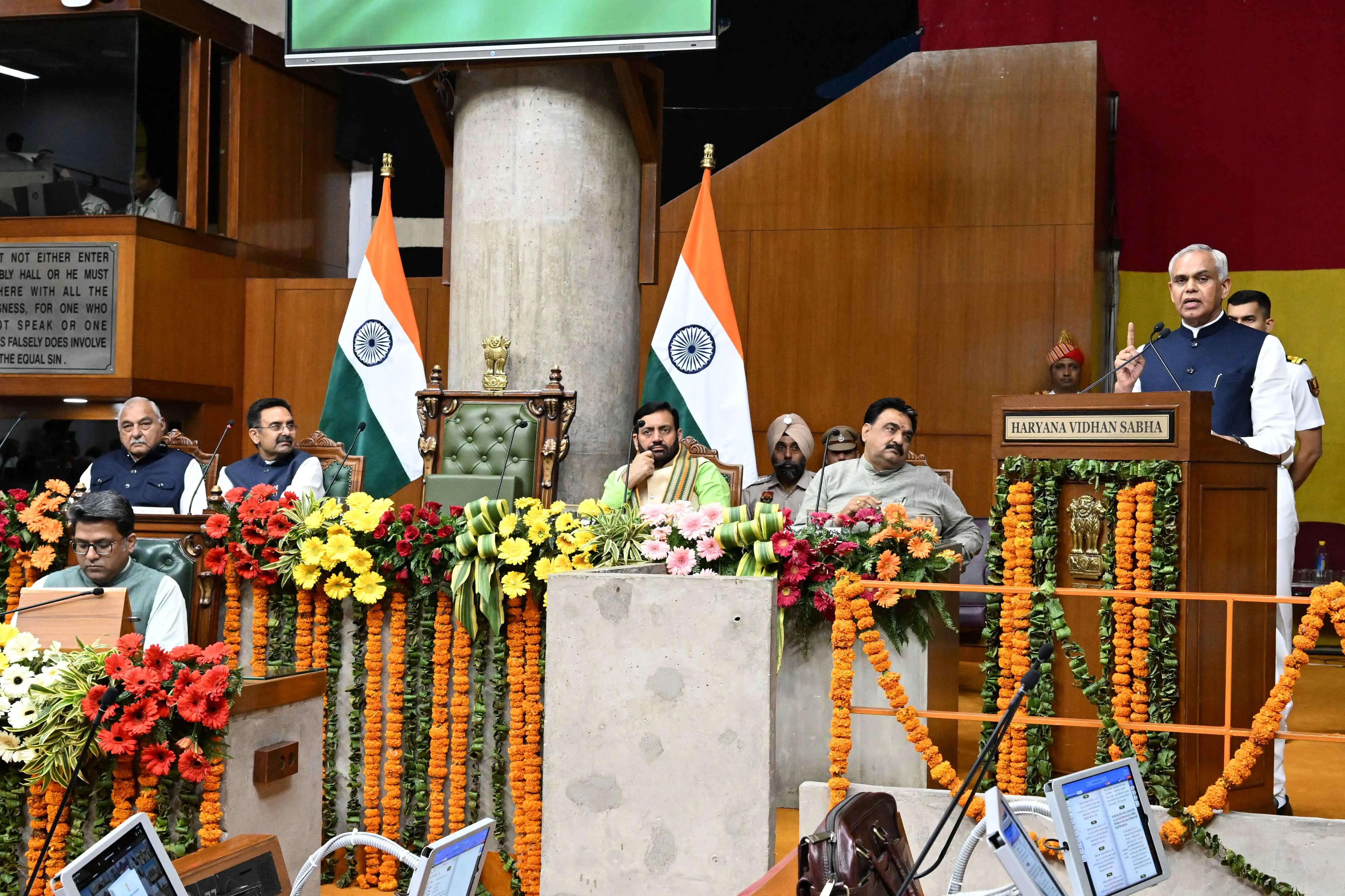 प्राकृतिक खेती मानव कल्याण का विषय,राजनीति से ऊपर उठकर अपनाने की आवश्यकता:आचार्य देवव्रत