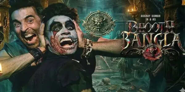 'भूत बंगला' की कमाई में गिरावट जारी