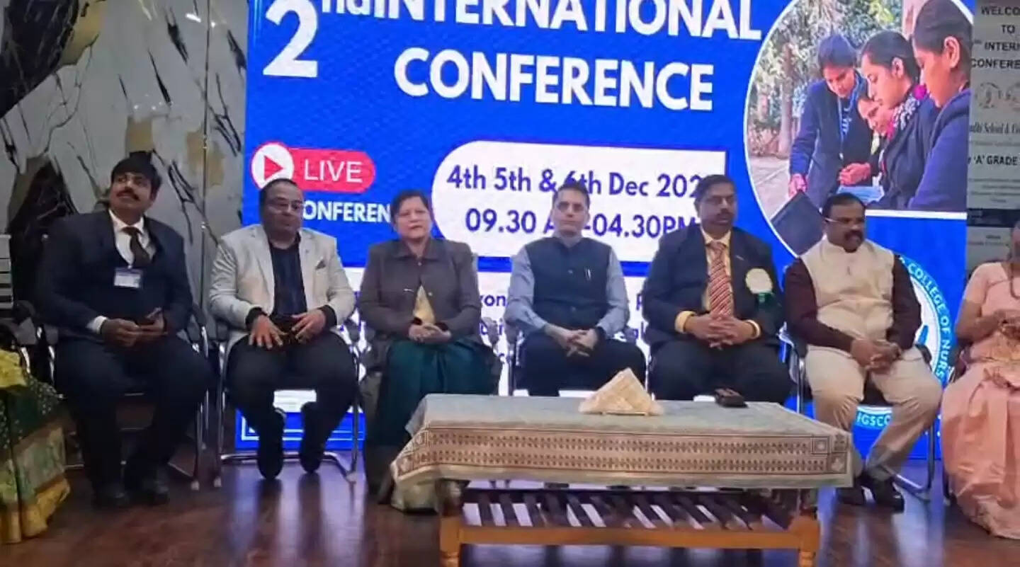 तीन दिवसीय अंतर्राष्ट्रीय महासम्मेलन शुरु, नर्सिंग अनुसंधान की गुणवत्ता पर जाेर