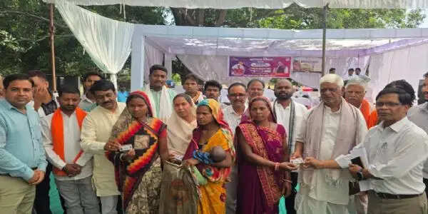 अंबिकापुर : सुशासन तिहार शिविर में 1060 आवेदनों का हुआ ऑन-द-स्पॉट पंजीकरण