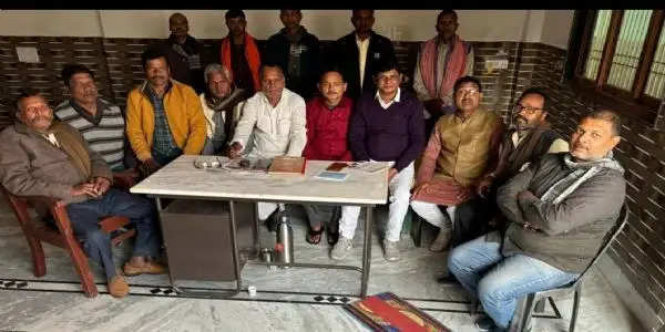 स्वजाति गांवों में घर घर जागरूकता अभियान चलाएगा धानुक संवाद चौपाल