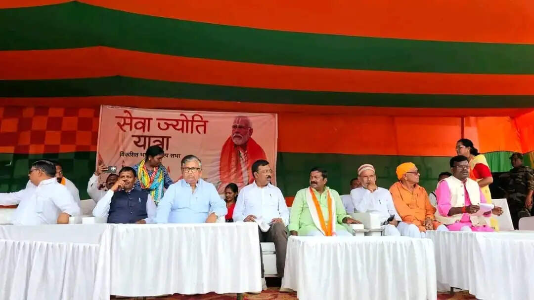 रामगढ़ में विकसित भारत संकल्प सभा, प्रधानमंत्री नरेन्द्र मोदी के 25 वर्षों के सार्वजनिक जीवन पर चर्चा