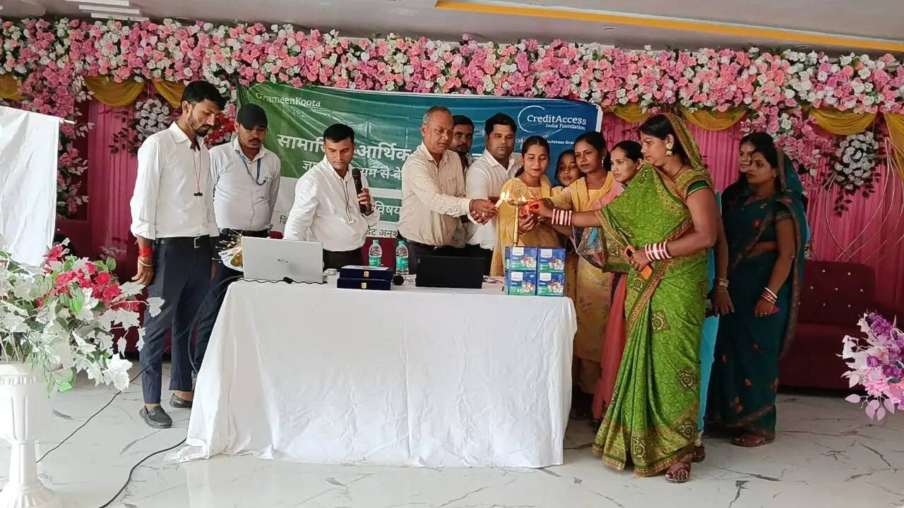 सुपौल में वित्तीय साक्षरता कार्यशाला आर्थिक आत्मनिर्भरता और बेहतर जीवन निर्माण का दिया गया संदेश