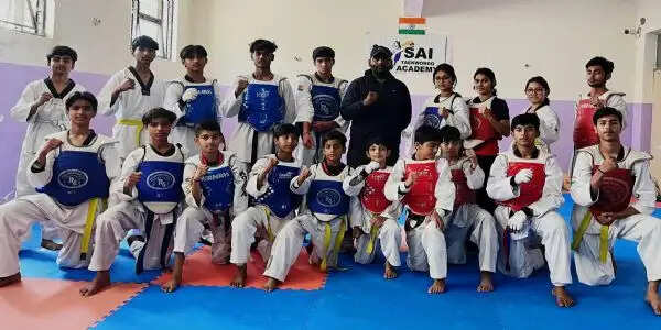 ब्लैक बेल्ट पाकर 55 ताईक्वांडो खिलाड़ियों के खिले चेहरे