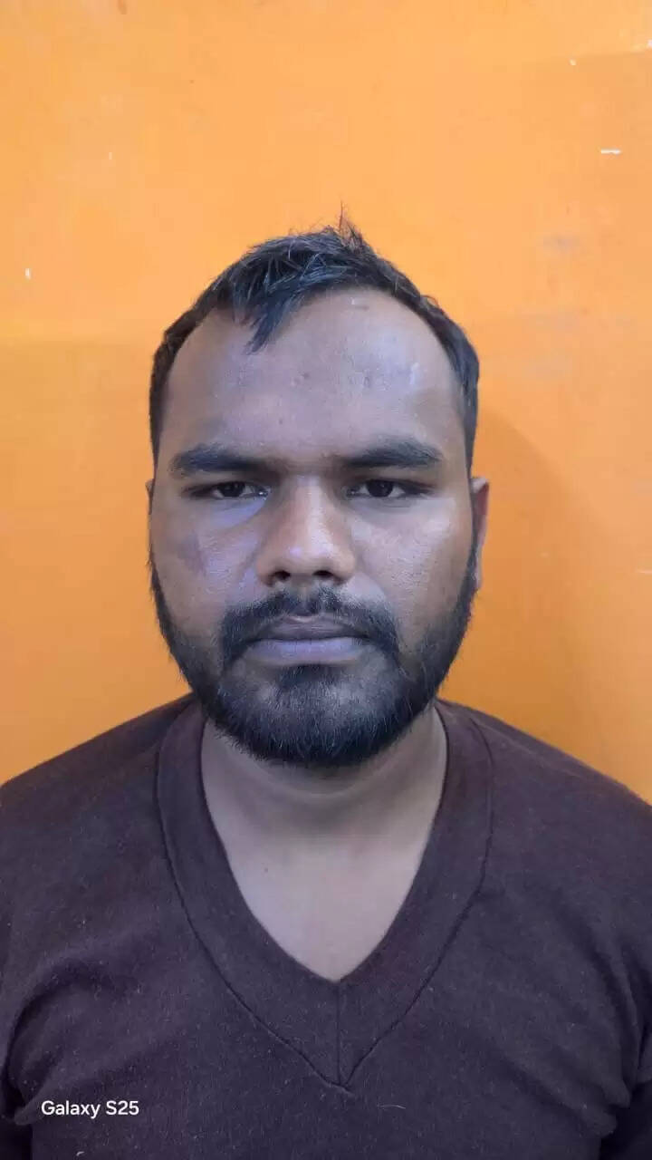 फरीदाबाद : मुद्रा चोरी के आरोपी को लिया पुलिस प्रोडक्शन पर