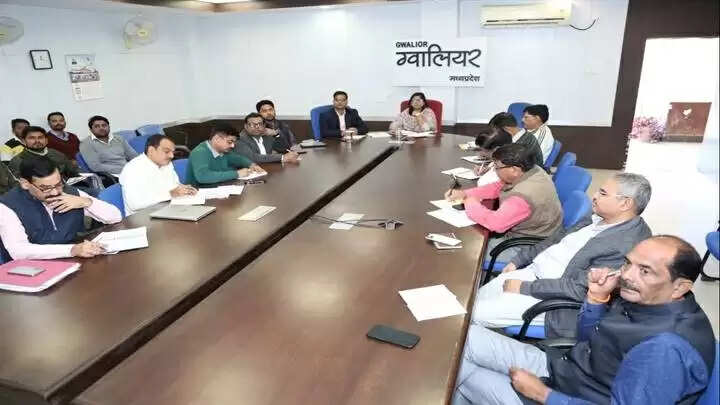 ग्वालियरः जिले के सभी मतदान केन्द्रों पर 8 व 9 दिसम्बर को बीएलओ व बीएलए संयुक्त रूप से बैठेंगे