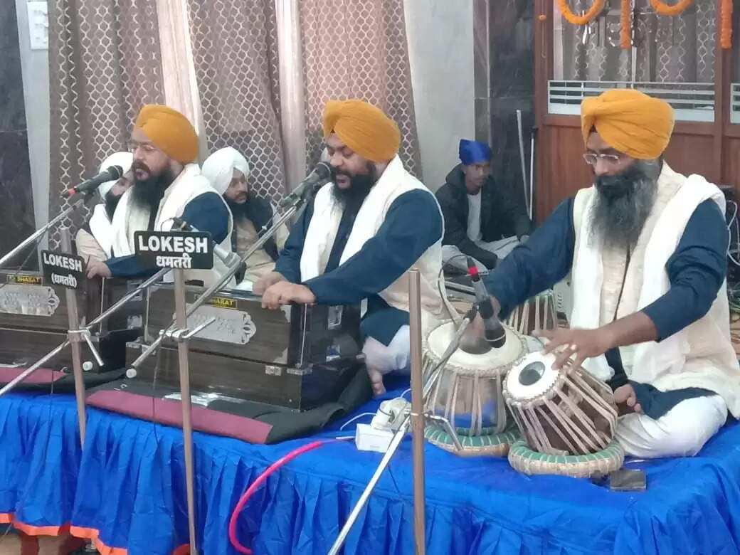 धमतरी में श्रद्धा और उल्लास के साथ मनाई गई गुरु गोविंद सिंह जयंती