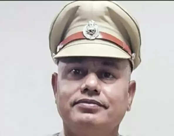 हिरासत में आरोपी से क्रूरता पर पलवल के पूर्व थाना प्रभारी गिरफ्तार