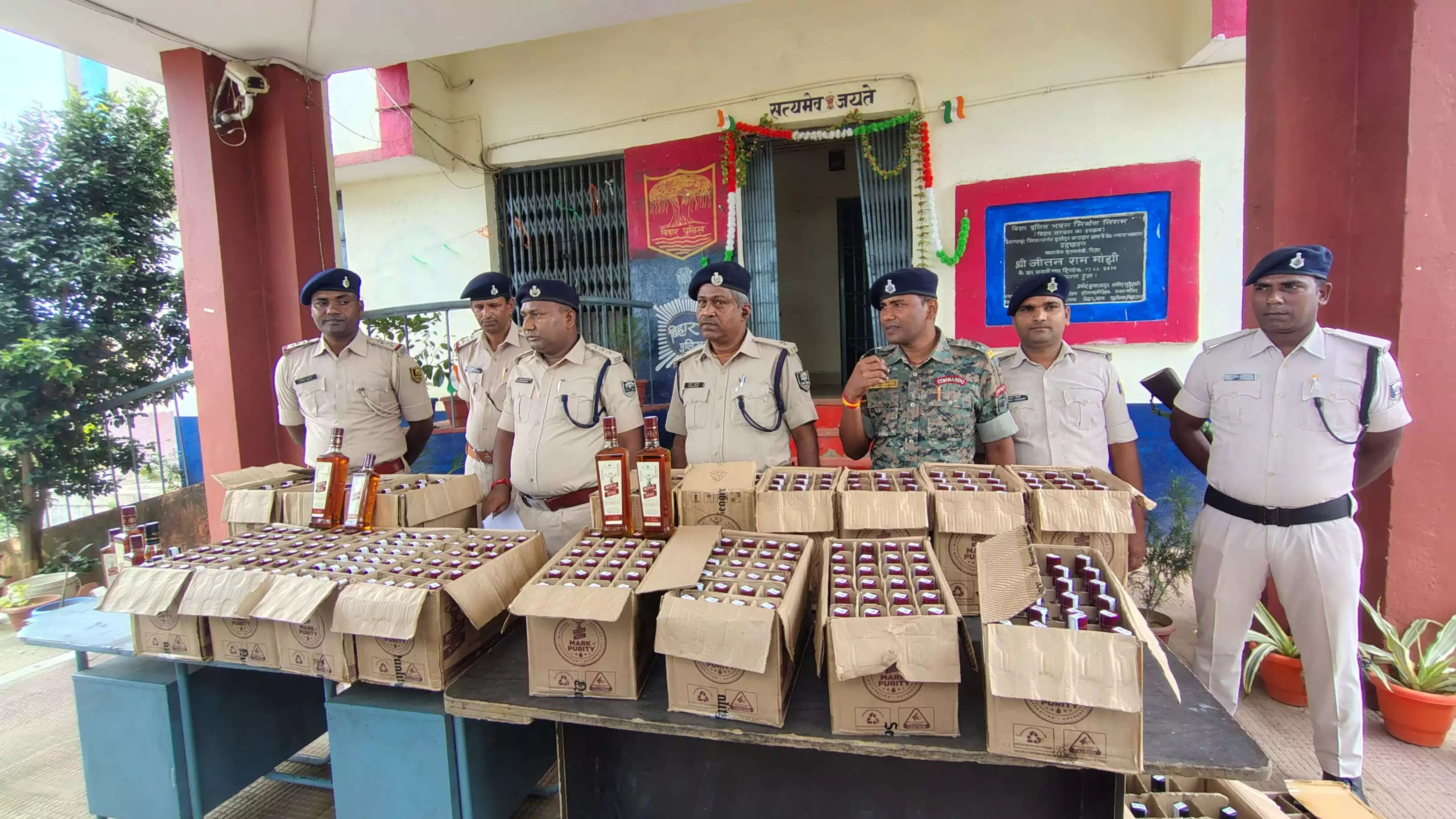176 लीटर से अधिक विदेशी शराब के साथ शराब माफिया गिरफ्तार