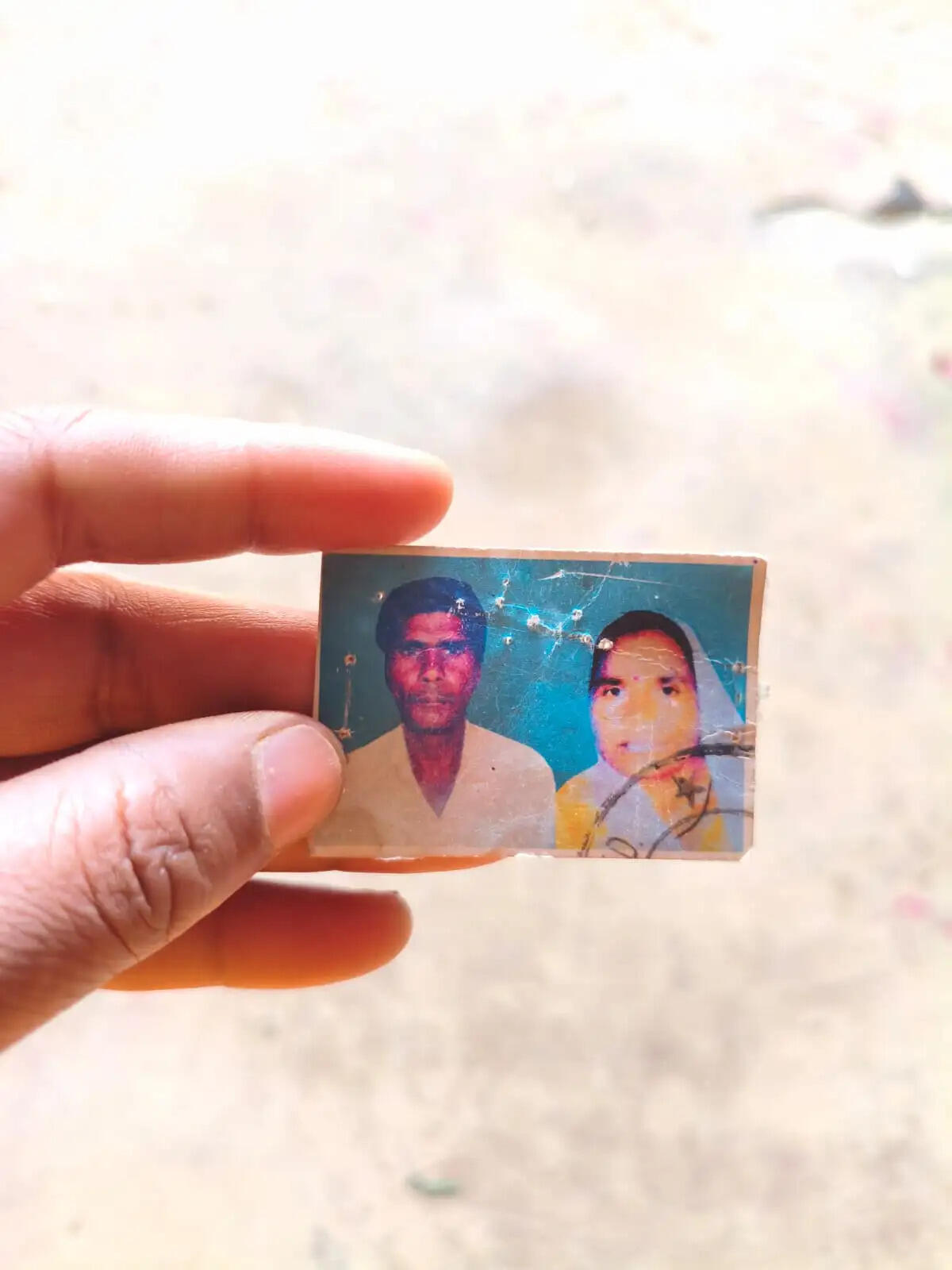 देवरिया में निर्माणाधीन भवन की दीवार गिरने से दो मजदूरों की मौत, चार घायल