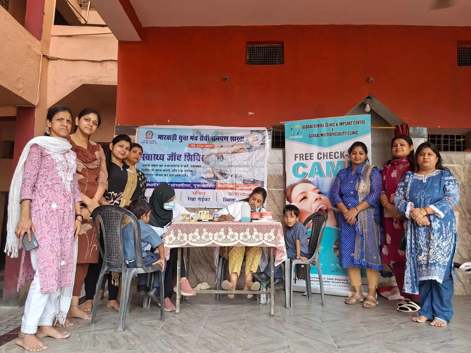 एलपी पब्लिक स्कूल में 90 बच्चों के दांतों की हुई निःशुल्क जांच