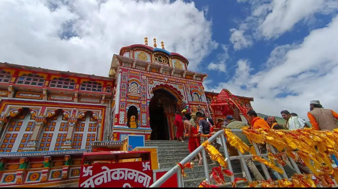 बद्रीनाथ धाम मे धूमधाम से मनाई जाएगी श्रीकृष्ण जन्माष्टमी, मंदिर समिति ने तैयारियां की शुरू